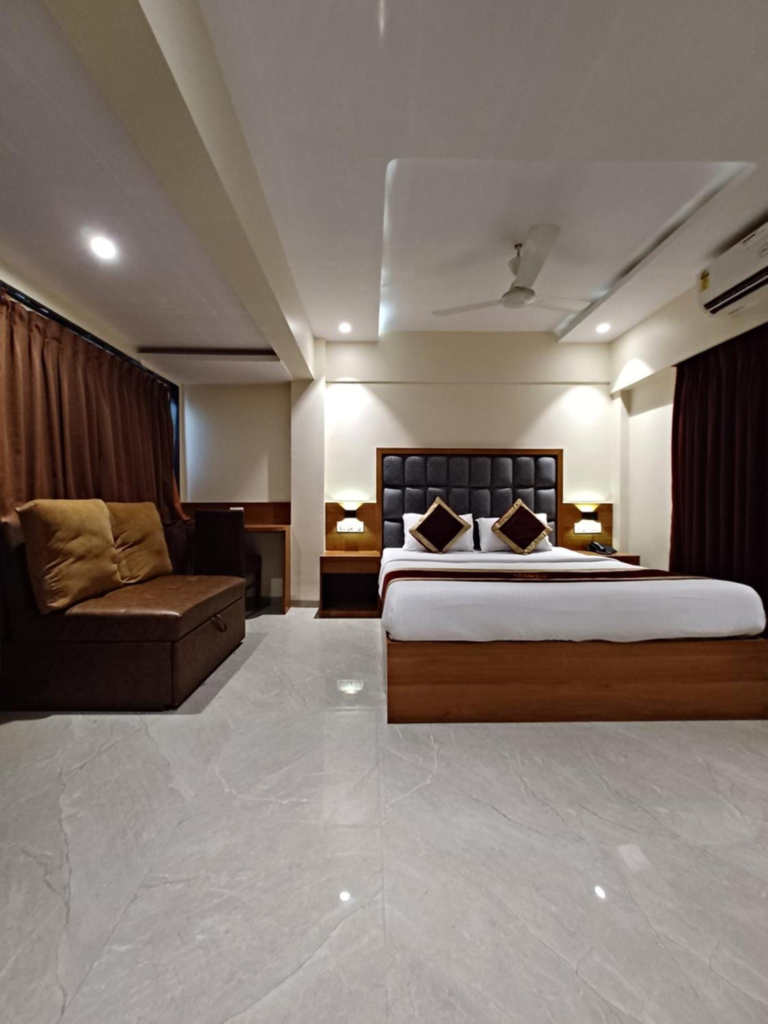 Hotel Ratna Mahal Mumbai Ngoại thất bức ảnh
