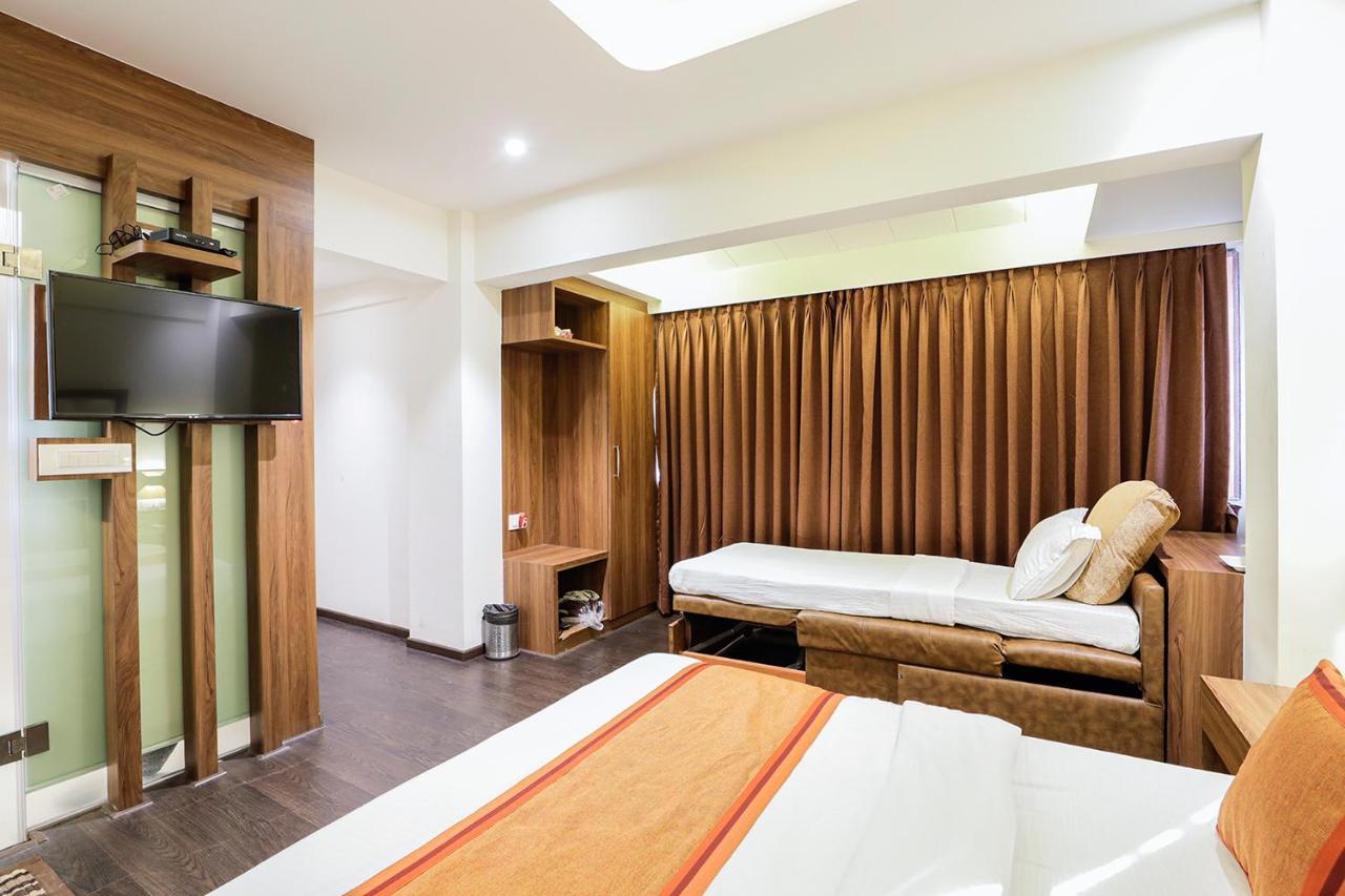 Hotel Ratna Mahal Mumbai Ngoại thất bức ảnh